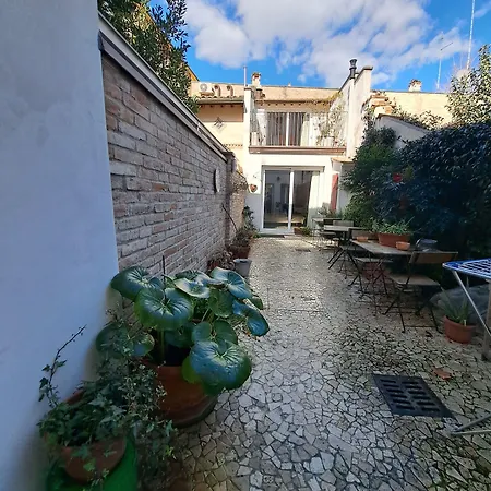 Il Cerchio Bed & Breakfast 3*